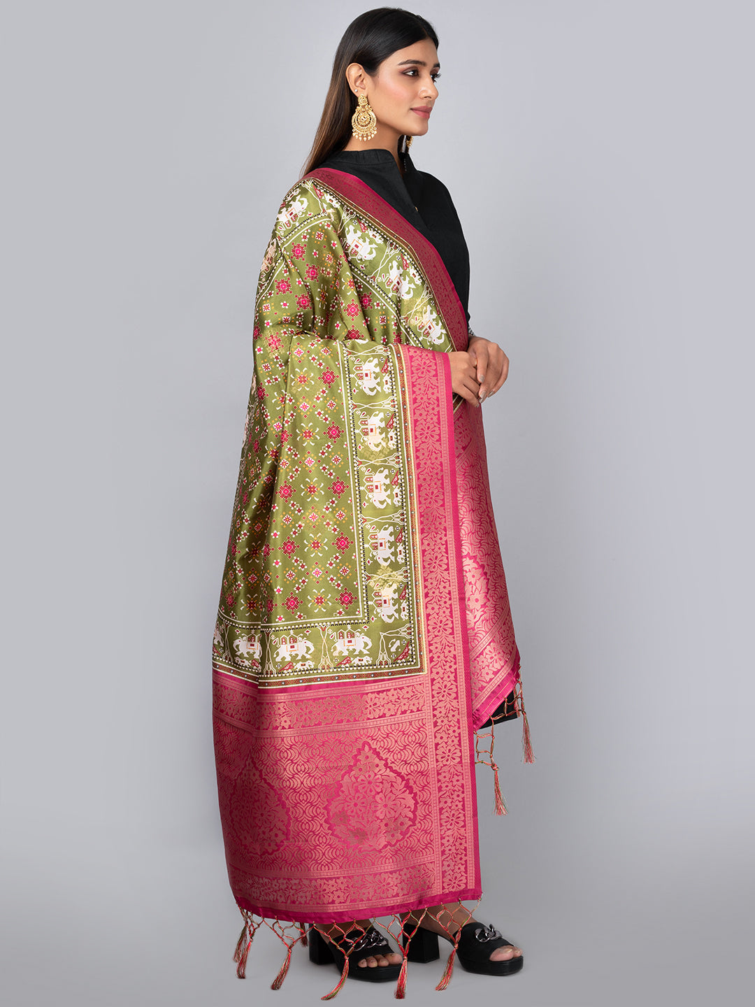 “Banarasi digital printed dupatta with rich patterns and gold zari detailing – perfect for festive and ethnic Indian wear by Negchaar”
