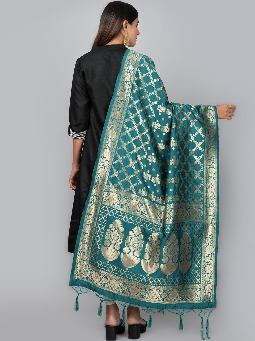 Rich Banarasi jacquard dupatta with intricate woven patterns and traditional motifs, showcasing a luxurious texture—perfect for festive occasions and ethnic wear.