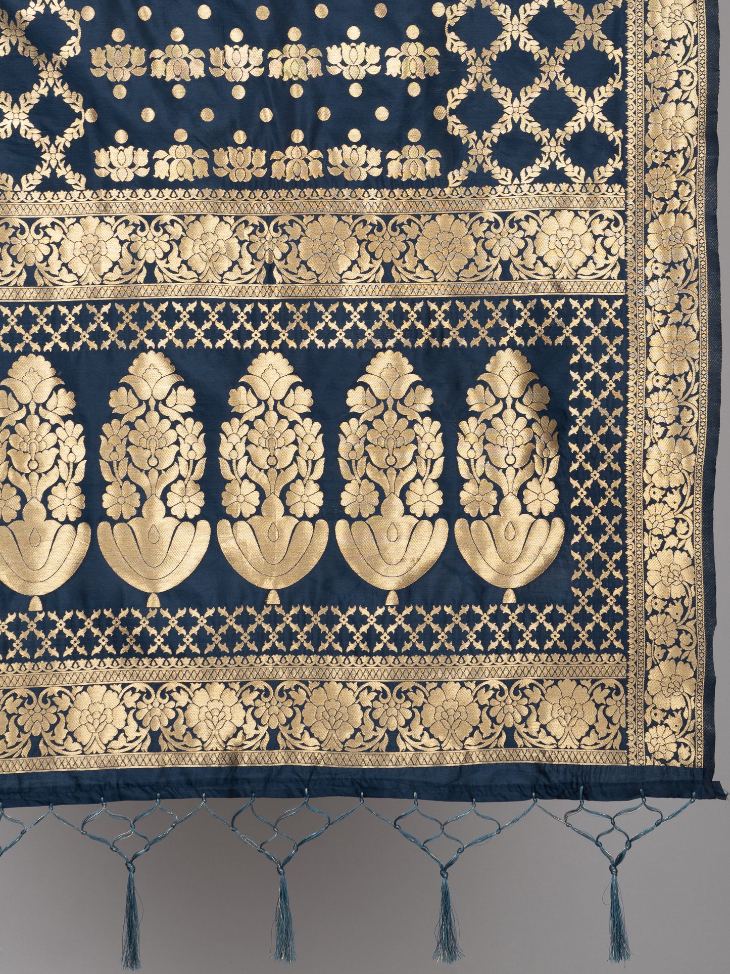 Rich Banarasi jacquard dupatta with intricate woven patterns and traditional motifs, showcasing a luxurious texture—perfect for festive occasions and ethnic wear.