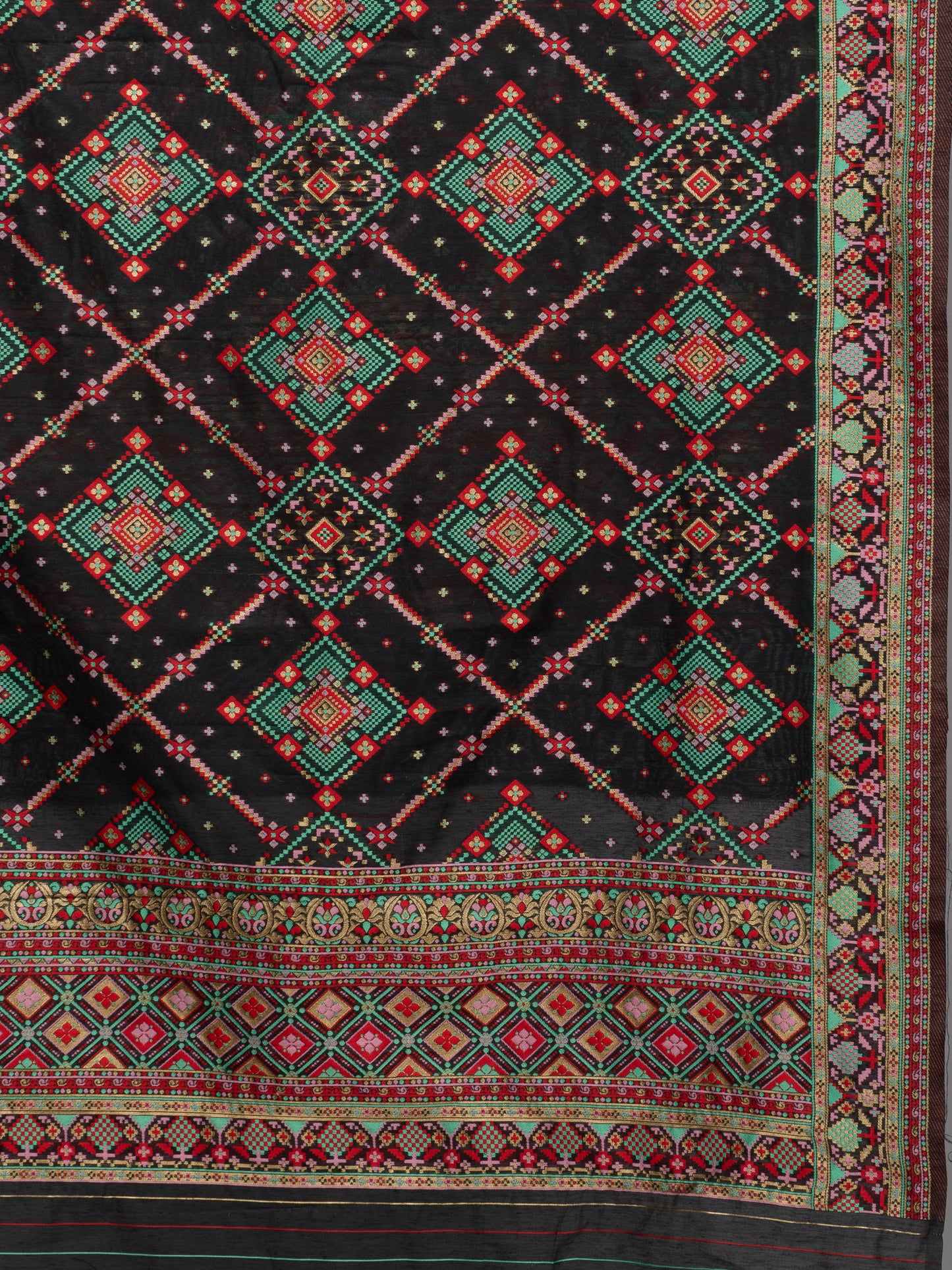 "Elegant Kashmiri jacquard dupatta with intricate traditional motifs, rich textures, and vibrant colors – ideal for festive and ethnic styling by Negchaar"
