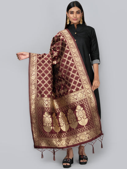 Rich Banarasi jacquard dupatta with intricate woven patterns and traditional motifs, showcasing a luxurious texture—perfect for festive occasions and ethnic wear.