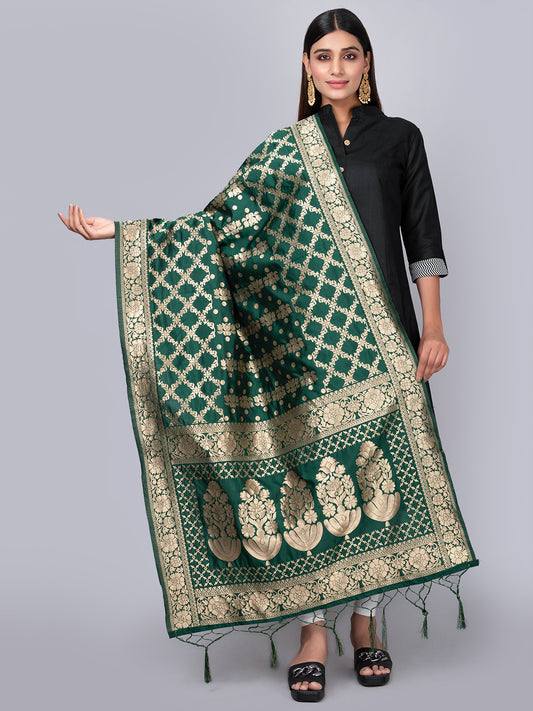 Rich Banarasi jacquard dupatta with intricate woven patterns and traditional motifs, showcasing a luxurious texture—perfect for festive occasions and ethnic wear.