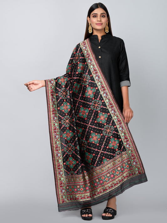 "Elegant Kashmiri jacquard dupatta with intricate traditional motifs, rich textures, and vibrant colors – ideal for festive and ethnic styling by Negchaar"