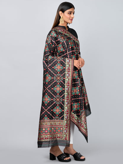 "Elegant Kashmiri jacquard dupatta with intricate traditional motifs, rich textures, and vibrant colors – ideal for festive and ethnic styling by Negchaar"