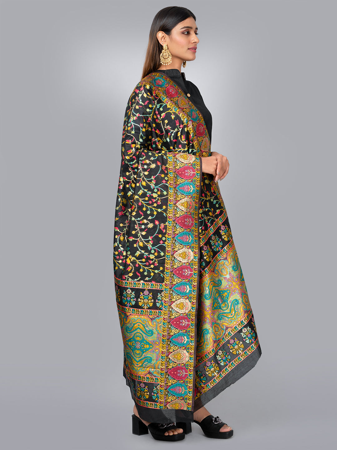"Elegant Kashmiri jacquard dupatta with intricate traditional motifs, rich textures, and vibrant colors – ideal for festive and ethnic styling by Negchaar"