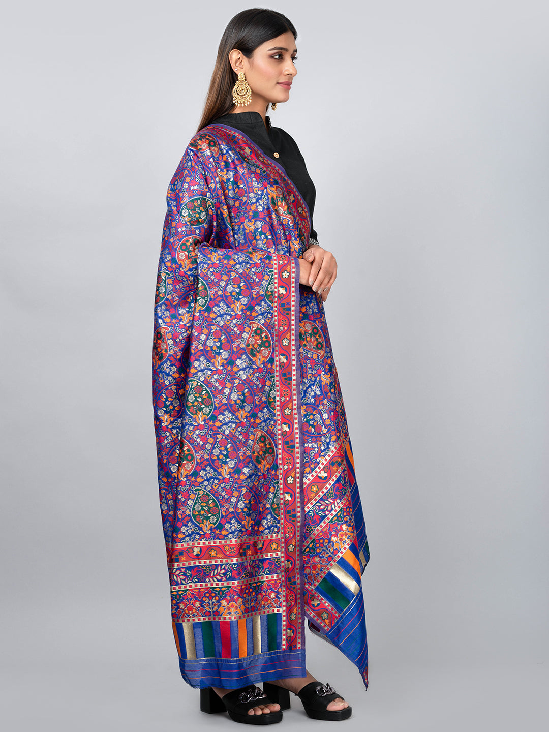 "Elegant Kashmiri jacquard dupatta with intricate traditional motifs, rich textures, and vibrant colors – ideal for festive and ethnic styling by Negchaar"